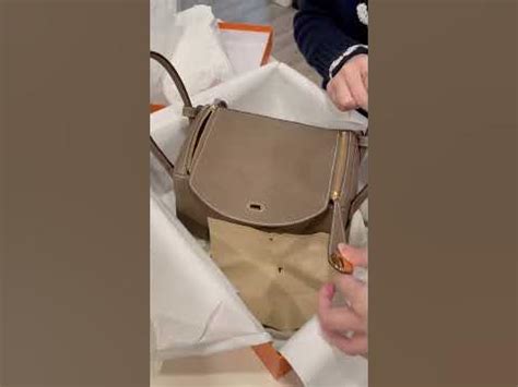 Hermes Lindy 26 Etoupe GHW (UNBOXING) 